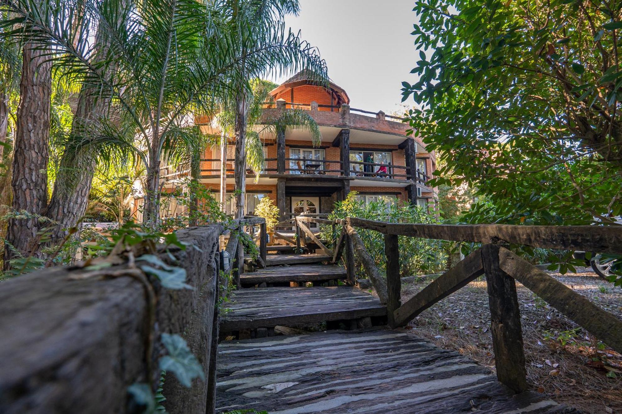 Carilo Village Apart Hotel & Spa Dış mekan fotoğraf